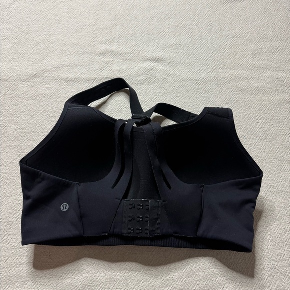 Lululemon Air Support Bra Black Size 38DD Yoga Workout - Picture 4 of 6